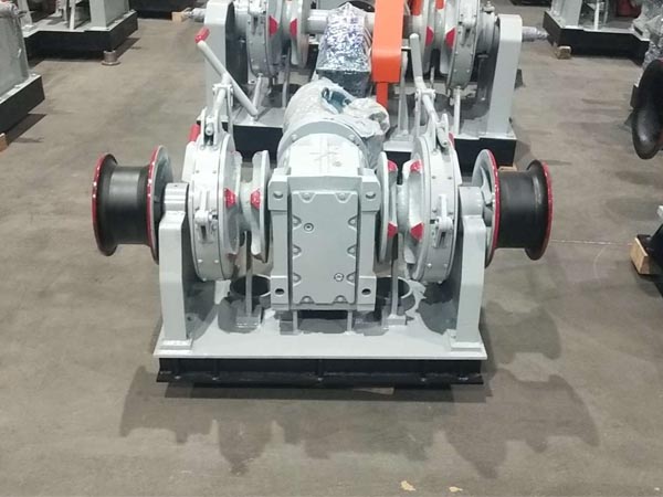 Electric Geminus Gypsy Windlass