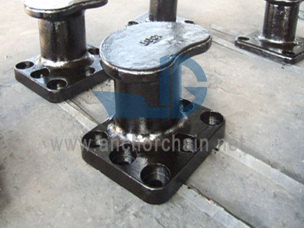 Renibus Type Bollard