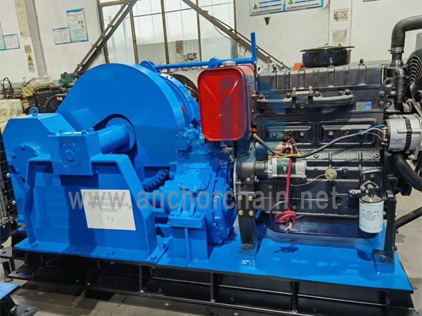 Una Type Diesel Windlass