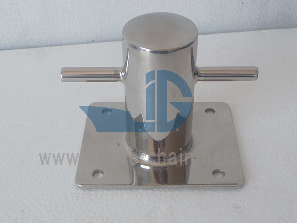 Mooring Bollard
